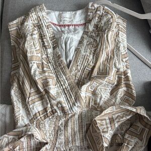 Patterned Beige and White Dress